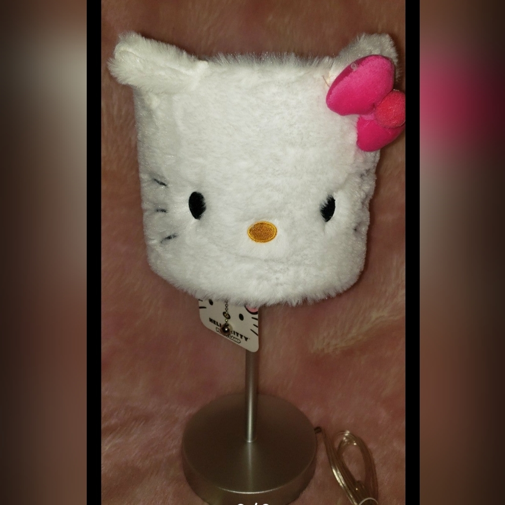 New with tags Fuzzy Hello Kitty lamp light